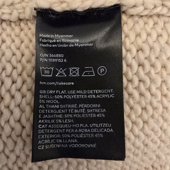 Dusty Rose Cabel Knit Sweater - Picture 8 of 8